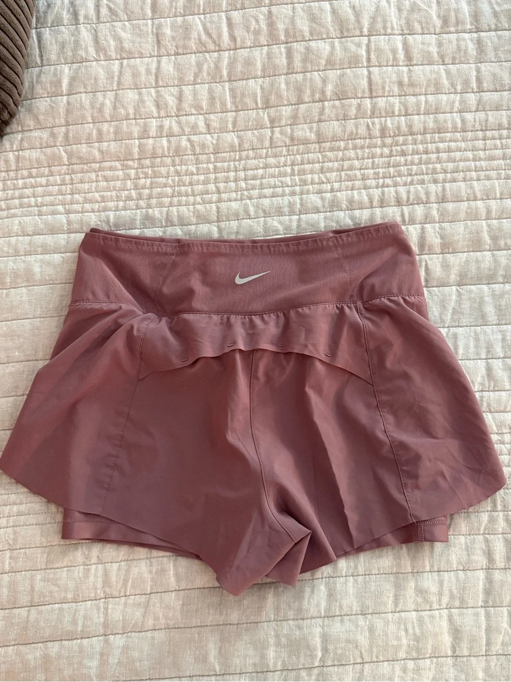 Nike Women’s Rose Mauve Athletic Skort with Built-In Shorts